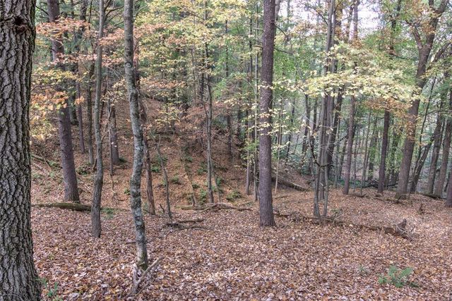 7180 Nine Mile Creek Road, Eau Claire, WI 54701