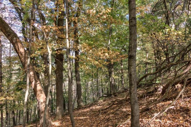 7180 Nine Mile Creek Road, Eau Claire, WI 54701