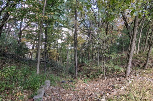 7180 Nine Mile Creek Road, Eau Claire, WI 54701