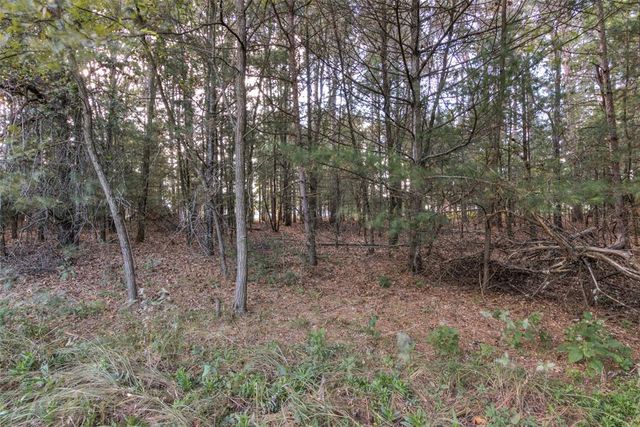 7180 Nine Mile Creek Road, Eau Claire, WI 54701