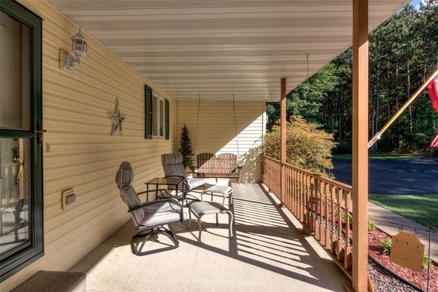 7180 Nine Mile Creek Road, Eau Claire, WI 54701