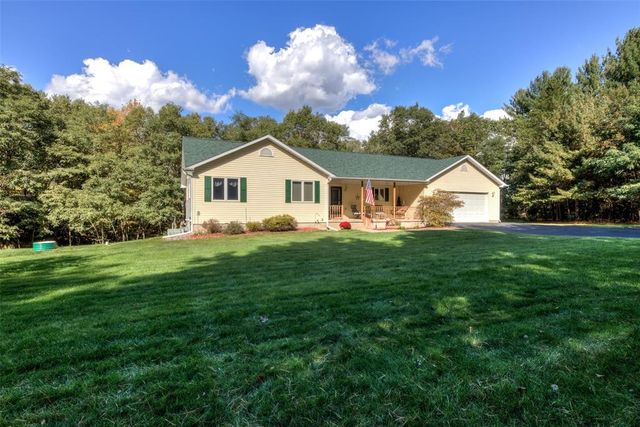 7180 Nine Mile Creek Road, Eau Claire, WI 54701