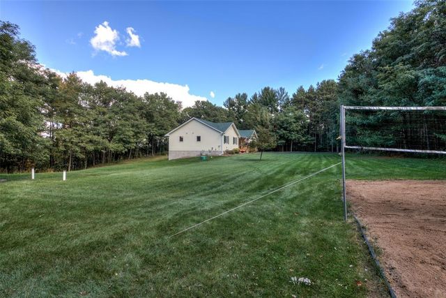 7180 Nine Mile Creek Road, Eau Claire, WI 54701