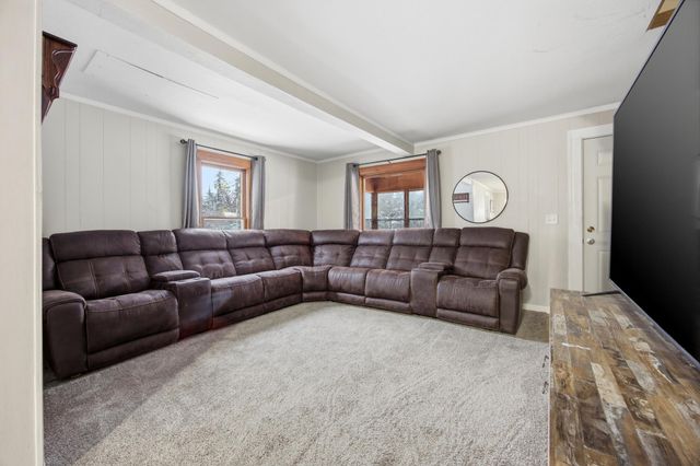 807 5th Street S, Moorhead, MN 56560