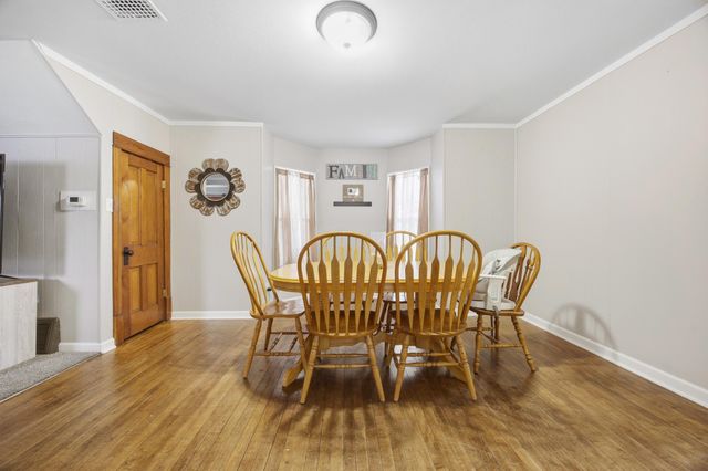 807 5th Street S, Moorhead, MN 56560