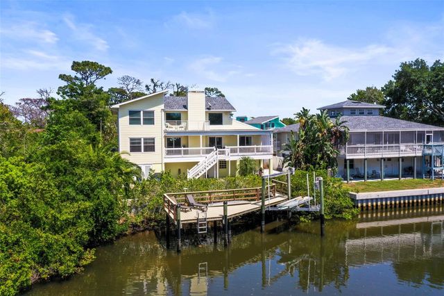 4966 ROBIN TRAIL, Palm Harbor, FL 34683