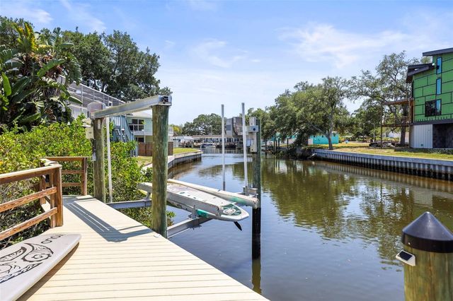 4966 ROBIN TRAIL, Palm Harbor, FL 34683