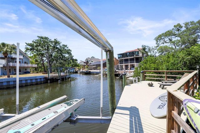 4966 ROBIN TRAIL, Palm Harbor, FL 34683