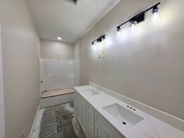 308 B Okaloosa Avenue, Valparaiso, FL 32580