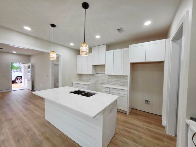 308 B Okaloosa Avenue, Valparaiso, FL 32580