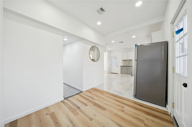 435 N Broadway St, Scottdale, PA 15683