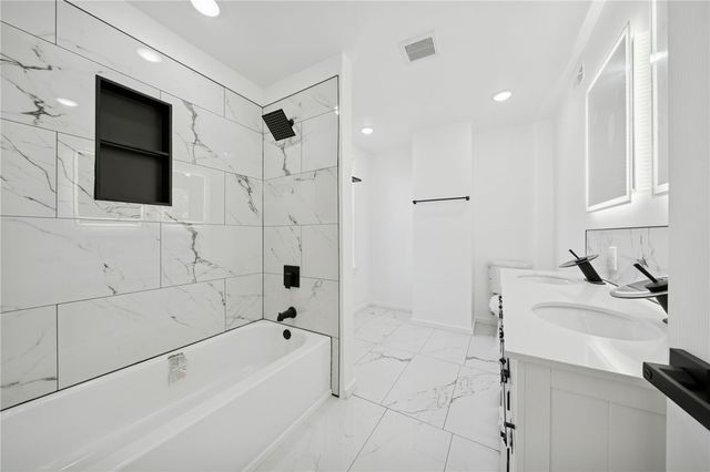 435 N Broadway St, Scottdale, PA 15683