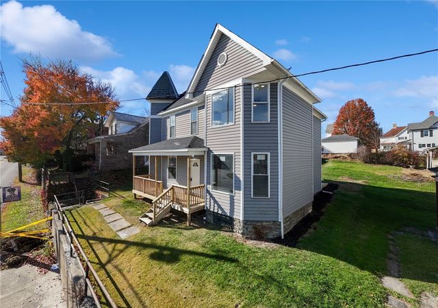 435 N Broadway St, Scottdale, PA 15683