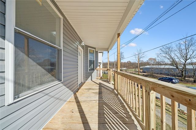 435 N Broadway St, Scottdale, PA 15683