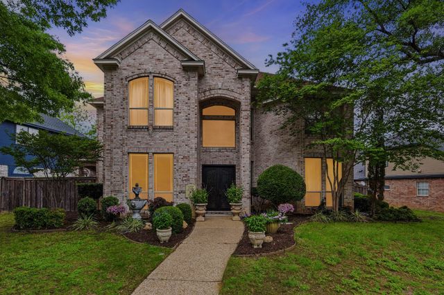4717 Morris Heights Drive, Arlington, TX 76016