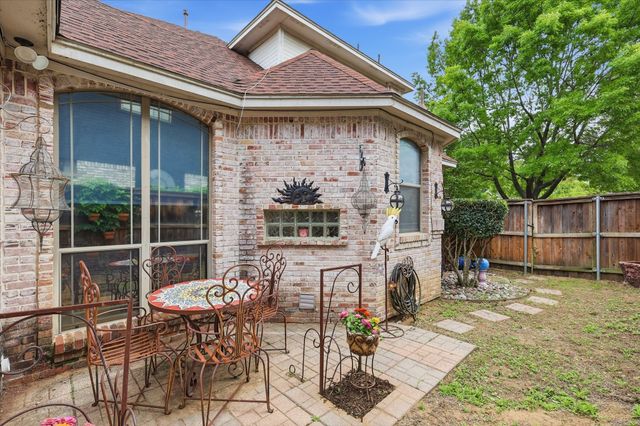 4717 Morris Heights Drive, Arlington, TX 76016