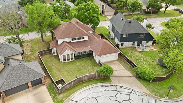 4717 Morris Heights Drive, Arlington, TX 76016