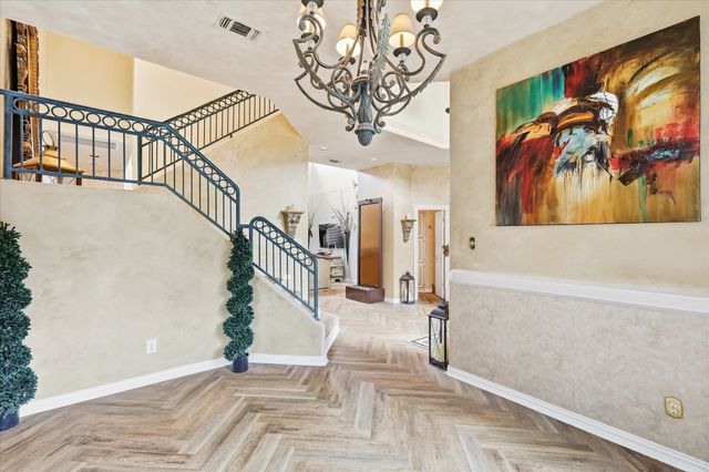 4717 Morris Heights Drive, Arlington, TX 76016