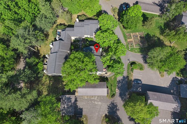 48 Woods Way, Woodbury, CT 06798