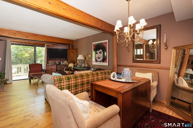 48 Woods Way, Woodbury, CT 06798