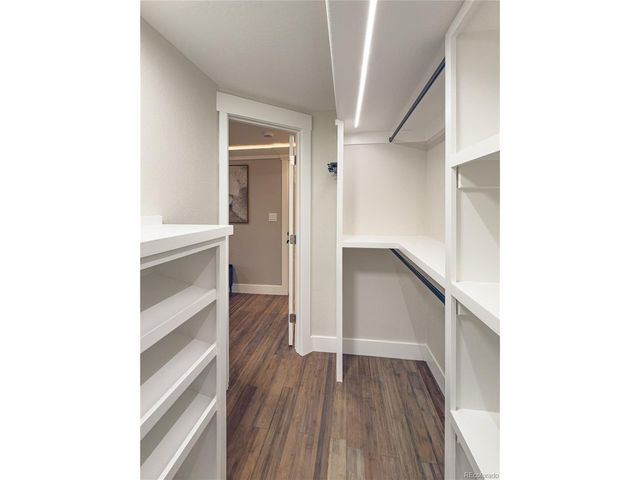 6664 E Easter Pl, Centennial, CO 80112