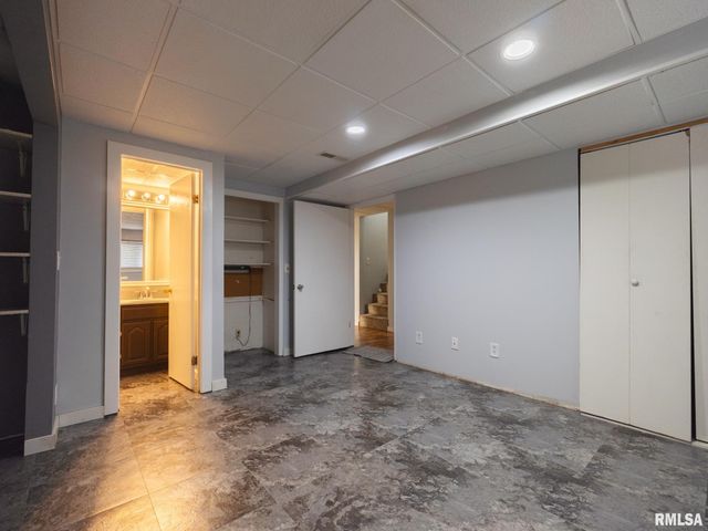 5 GALVIN Court, Pekin, IL 61554