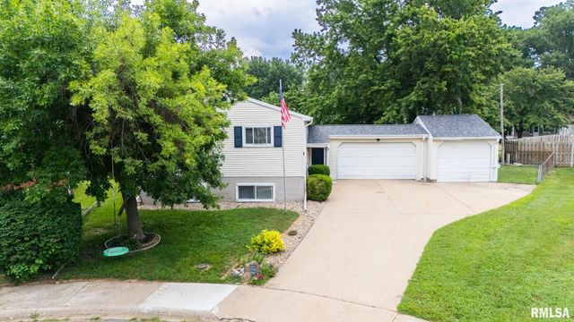 5 GALVIN Court, Pekin, IL 61554