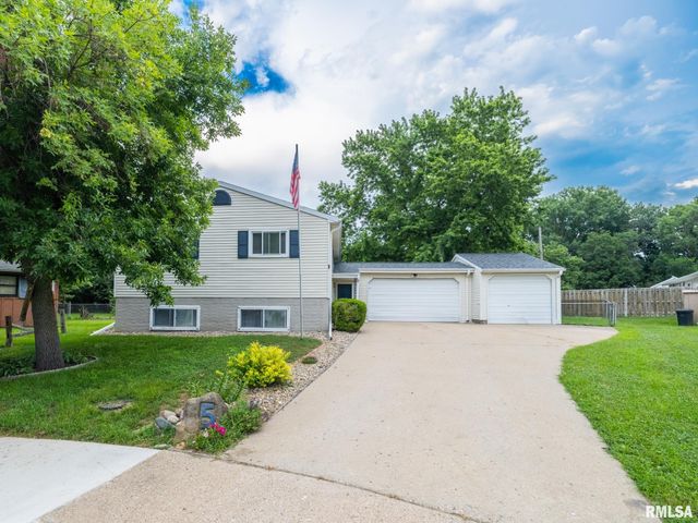 5 GALVIN Court, Pekin, IL 61554