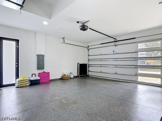 2905 4th ST W, Lehigh Acres, FL 33971