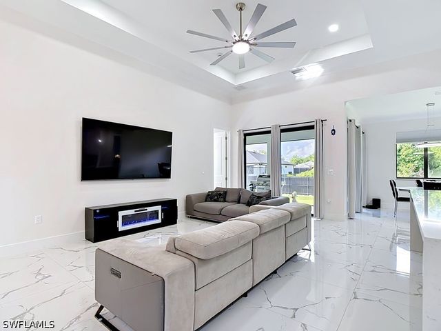 2905 4th ST W, Lehigh Acres, FL 33971