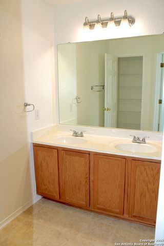 26619 redstone, San Antonio, TX 78261