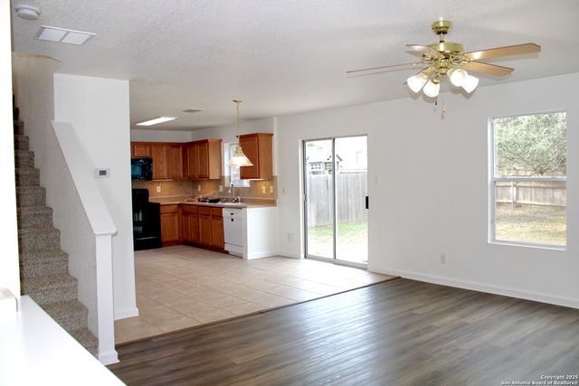 26619 redstone, San Antonio, TX 78261