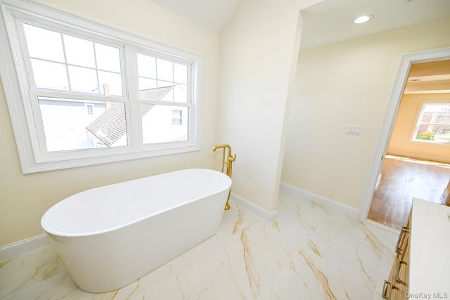 1772 Rose Street, Merrick, NY 11566