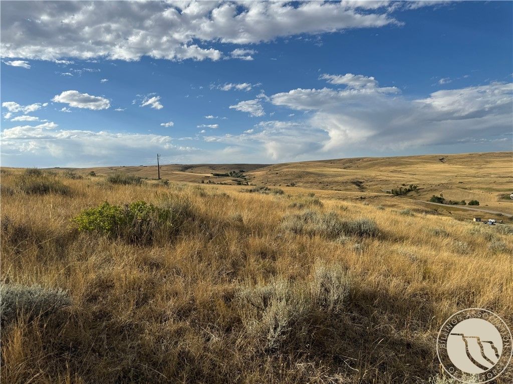 NHN Hilltop DRIVE, Roberts, MT 59070