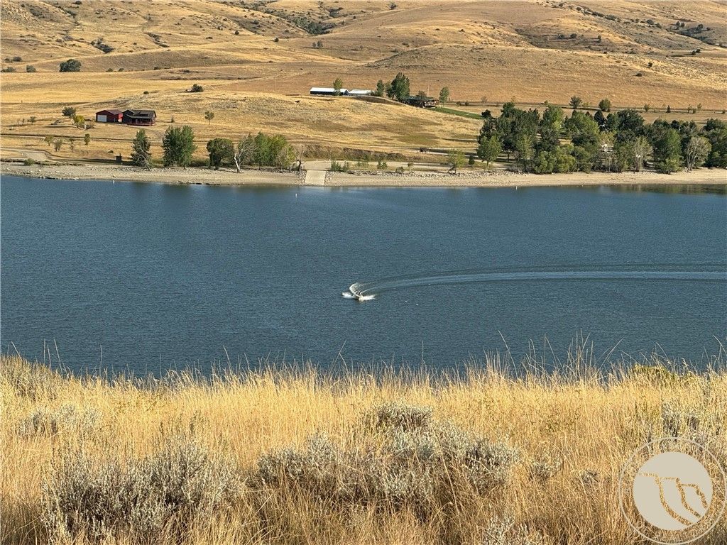 NHN Hilltop DRIVE, Roberts, MT 59070 photo 7