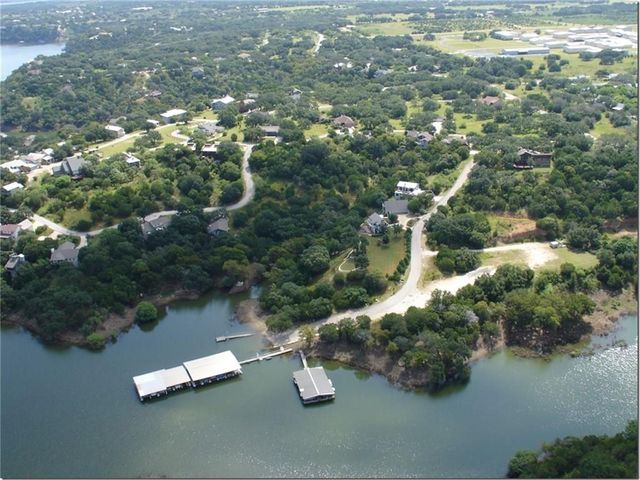 115 Hill LOOP, Spicewood, TX 78669