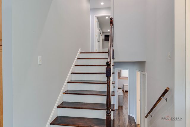 918 Bedford Lane, Libertyville, IL 60048