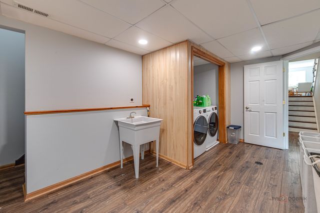 918 Bedford Lane, Libertyville, IL 60048