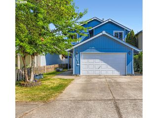 121 Se 34TH Cir, Troutdale, OR 97060