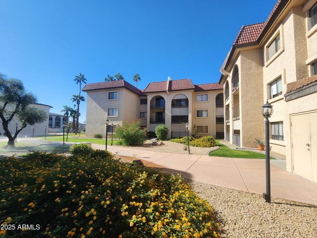 3033 E DEVONSHIRE Avenue 1028, Phoenix, AZ 85016