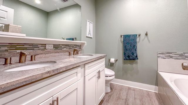 7307 Magnolia Blossom, Galveston, TX 77551