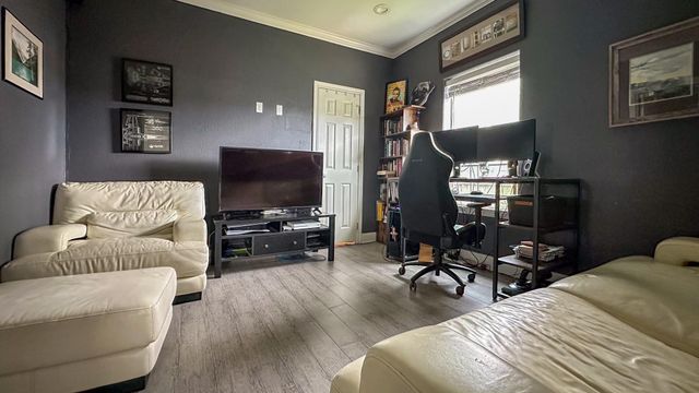 7307 Magnolia Blossom, Galveston, TX 77551