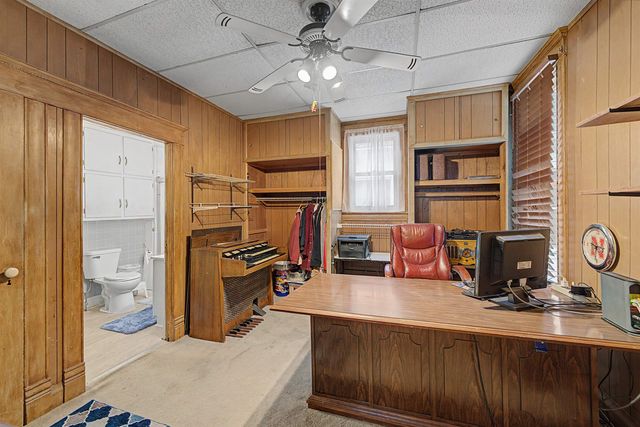 407 Putnam Ave, Salina, KS 67401