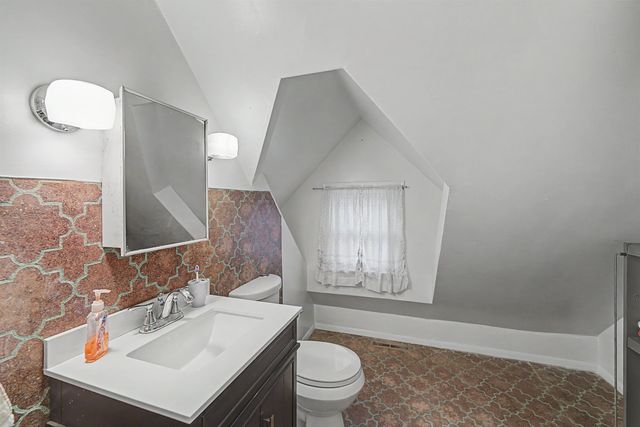 407 Putnam Ave, Salina, KS 67401