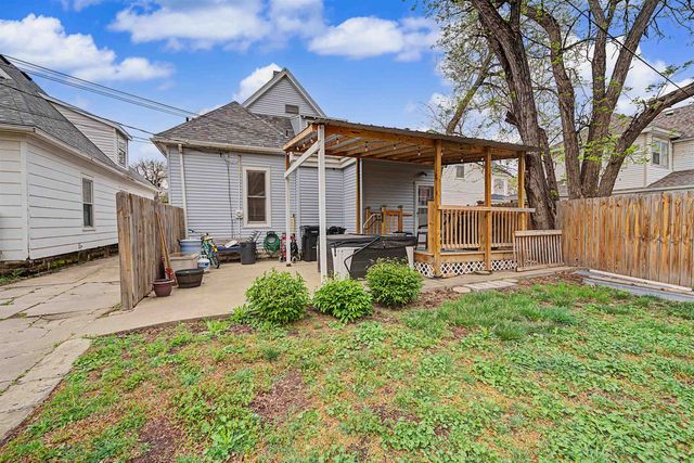 407 Putnam Ave, Salina, KS 67401