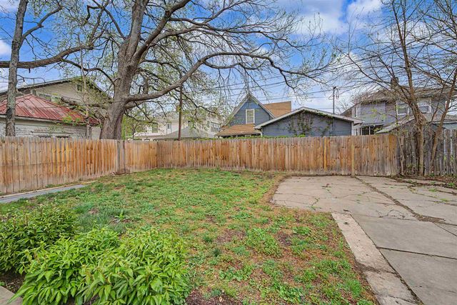 407 Putnam Ave, Salina, KS 67401