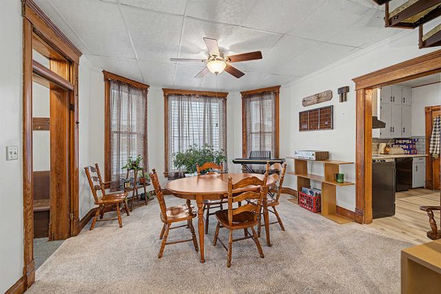 407 Putnam Ave, Salina, KS 67401