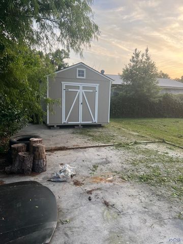 1230 Lacroix Drive, Houma, LA 70364