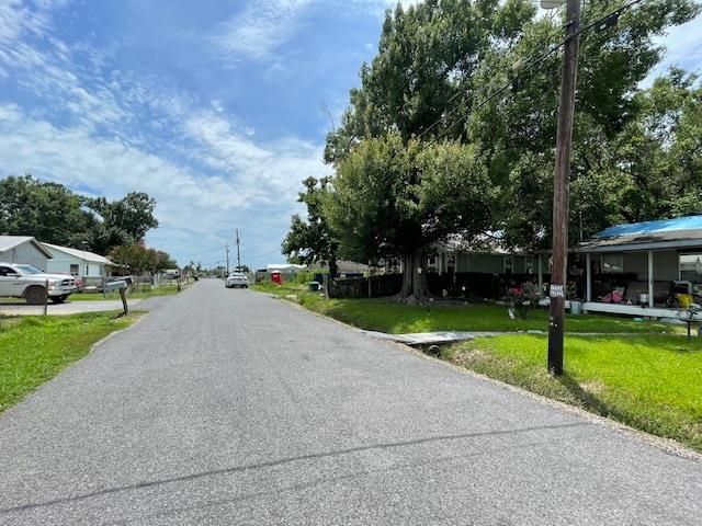 1230 Lacroix Drive, Houma, LA 70364