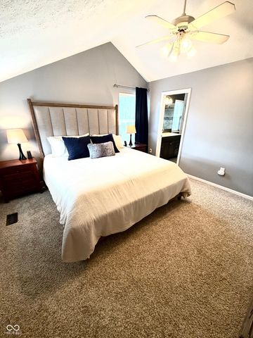 17870 Village Center Drive, Noblesville, IN 46062